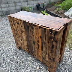 焼き板仕上げ　カウンターテーブル　DIY 水性ウレタンニス塗装の画像