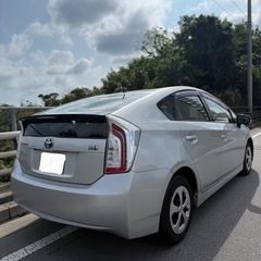H25年式　プリウス　車検満タン引き渡しの画像