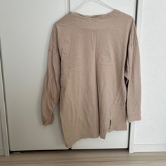 長袖肌色の画像