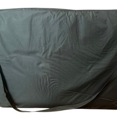 「【未使用】セブンエステ/エステ・マッサージ・整体用折り畳みベッド【顔枕・アームレスト付き】の画像