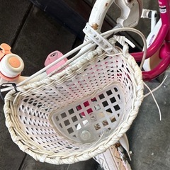 16インチ　女の子　自転車の画像