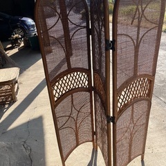 木製衝立　三つ折り式　無料の画像