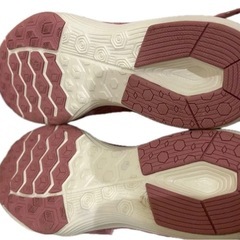 新品　ナイキ　スニーカー　24.5の画像