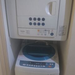 TOSHIBA製洗濯機　乾燥機　乾燥機固定台あげますの画像