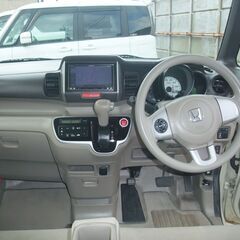 人気のN-box   4WDの画像