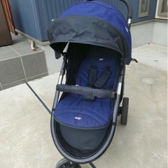 Joie ベビーカー　チャイルドシートの画像