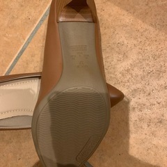 パンプス 未使用の画像