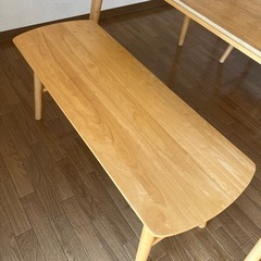 〈お取り引き中〉ダイニングテーブルセットの画像