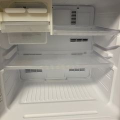 シャープ冷蔵庫225Lの画像