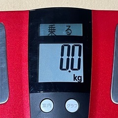 ＴＡＮＩＴＡ　体組成計　体重計　レッドＭ　１１項目データ　音声ガイダンス　応援メッセージ付き　健康管理　セルフチェックの画像