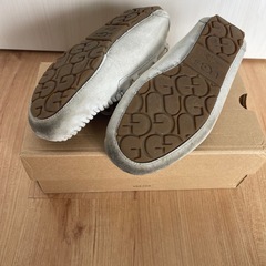 UGG ライトブルー　dakDAKOTAの画像