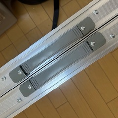 アウトドア用テーブル・椅子セット(引取先決定)
の画像