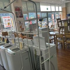 【リユ-スのサカイ広島石内店】ジモティ割！洗濯機ラック/クリ-ニング済み/HG-7869/広島市 家具　佐伯区 家具　南区 家具　西区 家具　東区 家具　中区 家具　安佐南区 家具　安佐北区 家具　安芸区 家具　府中町 家具　海田町 家具　熊野町 家具　坂町 家具　廿日市市 家具			 			の画像