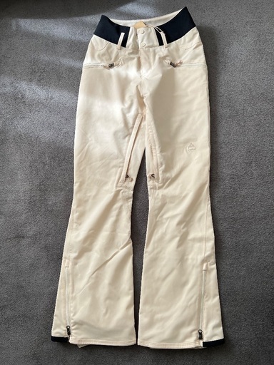 新品未使用　バートン　Burton スキー/スノボパンツ　レディース　Sサイズ