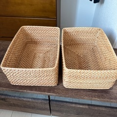 無印良品重なるラタン長方形バスケット・中２つセットの画像