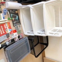 ダイソー商品 雑貨 小物入れ 小物 文房具 テープ マイク付きヘッドセット 突っ張り棒 マスキングテープ 棚 グルーガン その他の画像