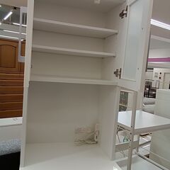リユースのサカイ栃木店★ジモティ割あり★ NITORI 食器棚 ホワイト W59.5×D50.5×H200.5 クリーニング済み TC11567の画像