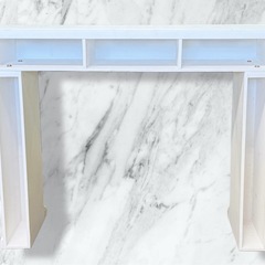 マルトンピース（飾棚）の画像