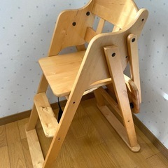 テーブル付きチェアの画像