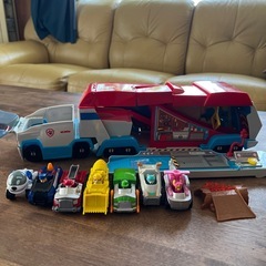 パウ・パトロール パウっと出動&各種キャストビークル【セット】! の画像