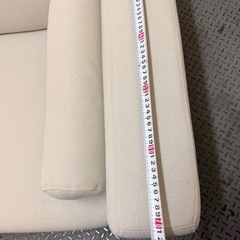 東♪#463 ローソファ 2人がけ ホワイト系 ウッド アクセント いんてりたインテリアの画像