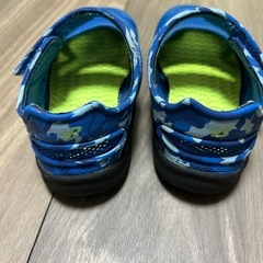 マリンシューズ　ニューバランス　16センチの画像