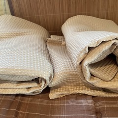 カーテン　幅100　丈135    2枚の画像