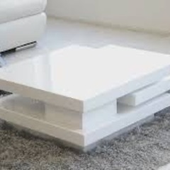 【値下げ】ホワイトローテーブルの画像