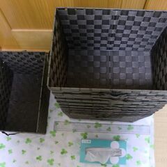 １個３９０円　１０個３０００円　リボンテープ収納バスケット/ブラウン　ほぼ未使用　カラーボックス、棚にいいサイズ　の画像