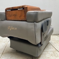 MAJESTIC ジャンプシート【ジャンク】　シボレー　アストロ　サファリ　タホ　サバーバンの画像