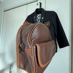 （あげます)すみれ幼稚園制服130cm+リュック　の画像