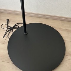IKEA フロアランプの画像
