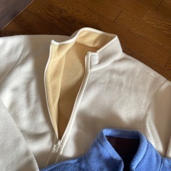ユニクロ  フリース  ジャンバー２枚の画像