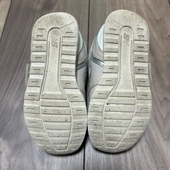 ニューバランス　スニーカー　16センチの画像