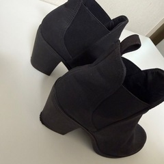 14.15.16日限定DHOLICブーツの画像