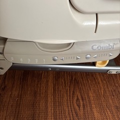 コンビ　電動ハイアンドローチェア　　オートスイングの画像