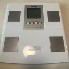 タニタ 体組成計　TANITA 体重計の画像
