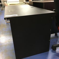 ★リユースのサカイ横浜南店★YM1612  デスク ブラック W140×D70×H70.5 クリーニング済みの画像