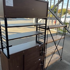 人気家具ブランド LOWYA (ロウヤ) キッチンキャビネット New Julamo (ニュージュラモ)&ハンドメイド木製アイアンシェルフ　セットの画像