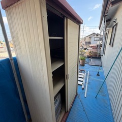 物置 スチールせい製の画像