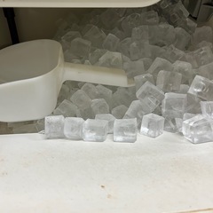 製氷機　サンヨー SIM-S3500の画像