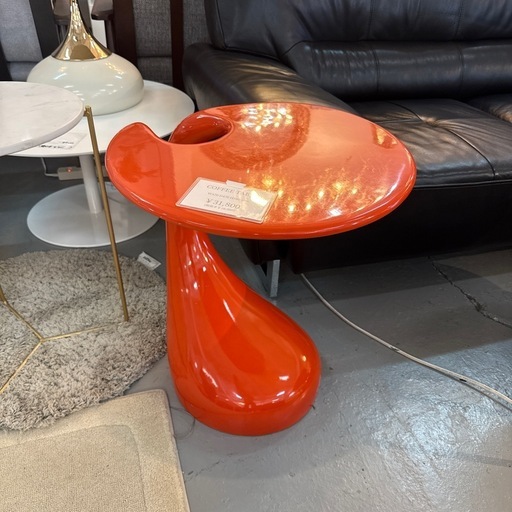 コーヒーテーブル