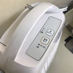 万代店　アイリスオーヤマ  衣類乾燥除湿機　KIJD-H20の画像