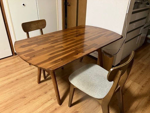 【unico 】ダイニングテーブル