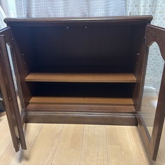 小物収納棚の画像