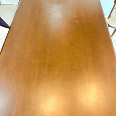 ダイニングテーブルいりませんか？の画像