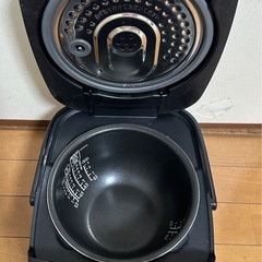 アイリスオーヤマ IHジャー炊飯器 KRC-IC50-B 2018年製の画像