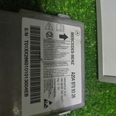 メルセデスベンツ MB 204 エアバックコントロールユニット エアバックセンサーの画像