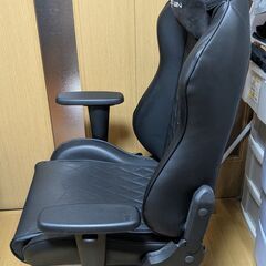 ゲーミングチェアの画像