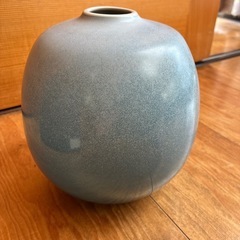 九谷焼 球形花瓶 青色 KUTANI YAMAGUCHI ORIGINALの画像